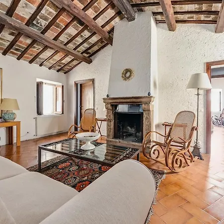 Apartment La Castellana Charming In The Medieval Borgo Bracciano (Rome)