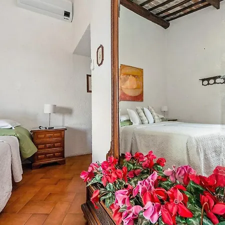 La Castellana Charming In The Medieval Borgo Apartment Bracciano (Rome)