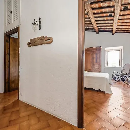 La Castellana Charming In The Medieval Borgo Apartment